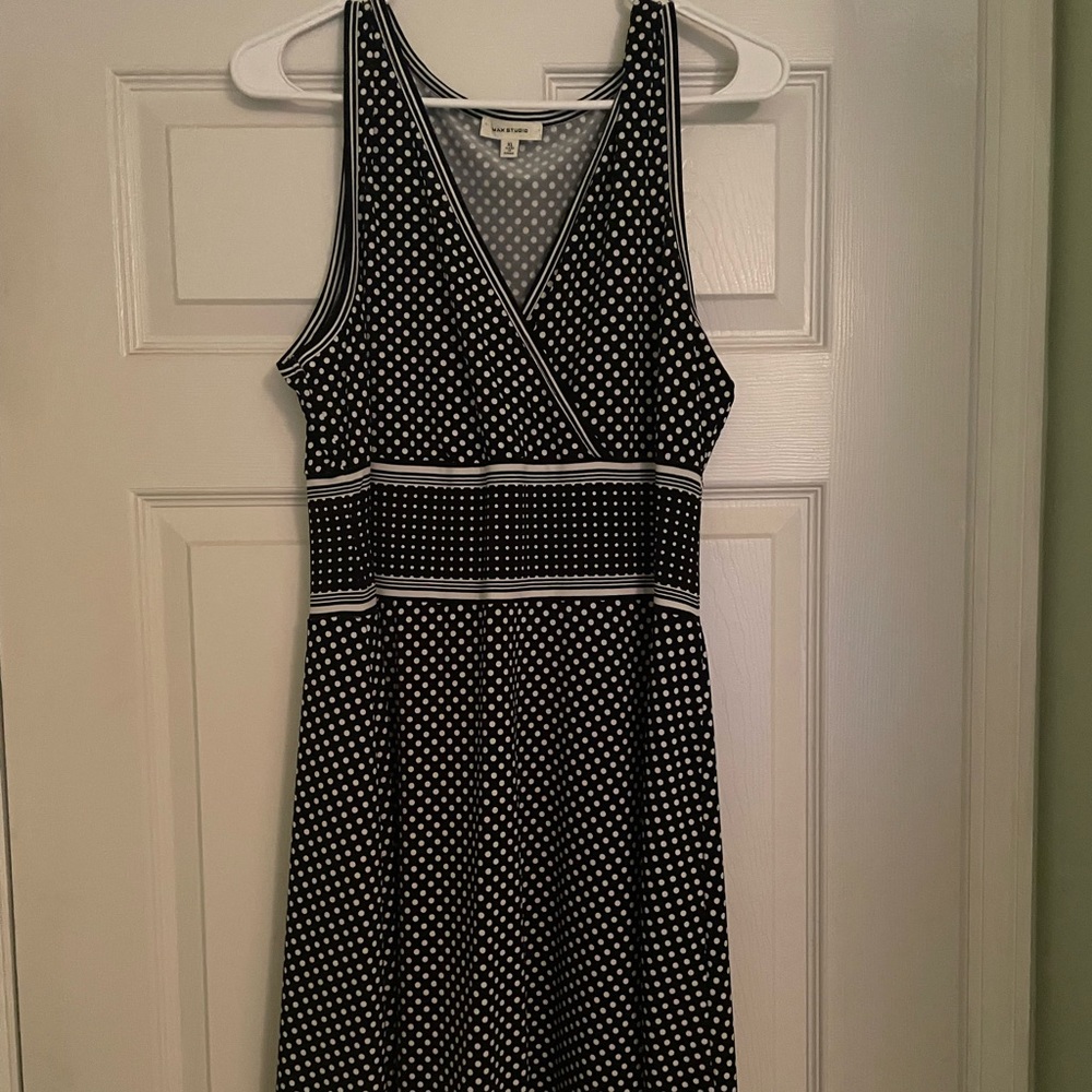 Max Studio mat jersey polka dot dress